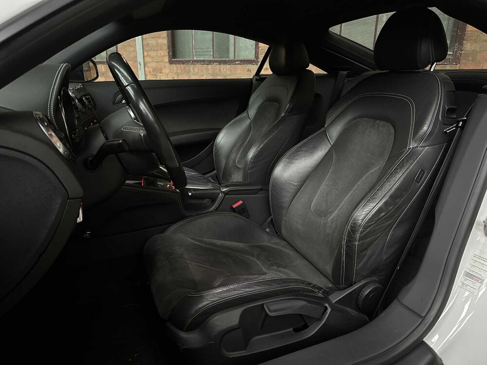 Audi TTS 2.0 T 8J 335hp 2008, 81-SNG-8