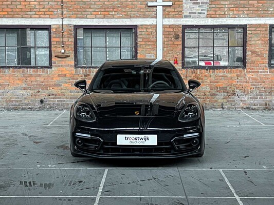 Porsche Panamera Sport Turismo GTS 4.0 V8 480PS 2022 (FACELIFT), GFN-33-Z