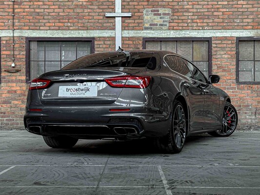 Maserati Quattroporte GTS 3.8 V8 530PS 2017 (NEUES MODELL)