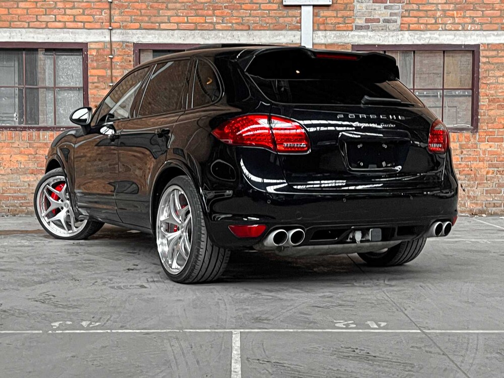Porsche Cayenne Turbo 4.8 V8 500pk 2012 (80.000 KM)