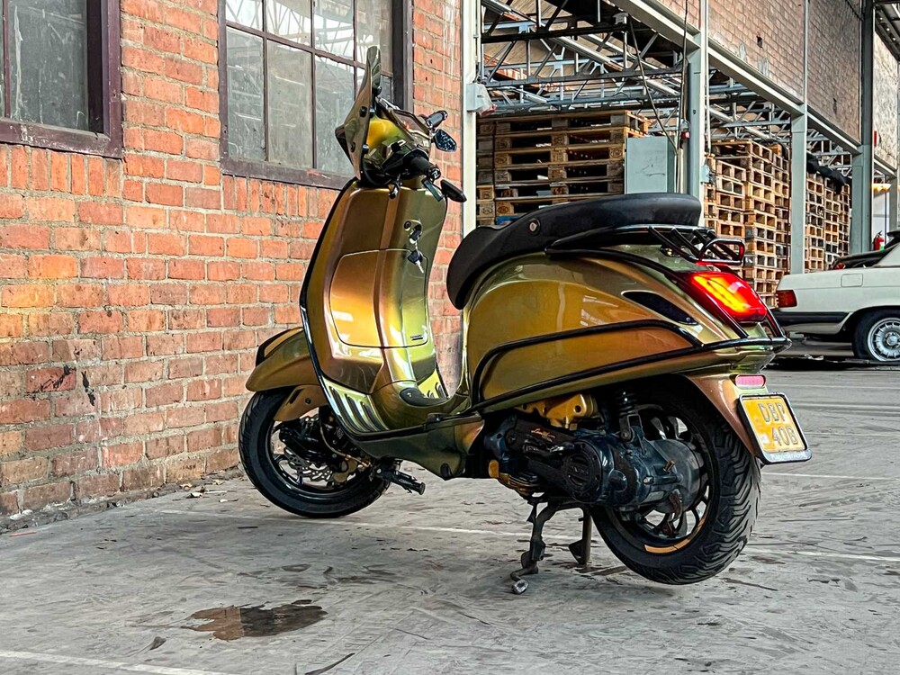 Vespa Sprint 4T (AKRAPOVIC) 49cc 2016 -CUSTOM-, DBP-40-B Bromscooter