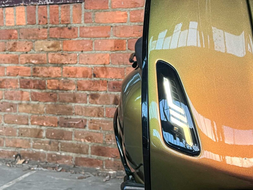 Vespa Sprint 4T (AKRAPOVIC) 49cc 2016 -CUSTOM-, DBP-40-B Bromscooter