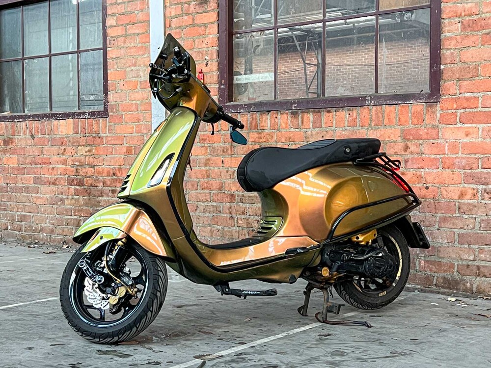 Vespa Sprint 4T (AKRAPOVIC) 49cc 2016 -CUSTOM-, DBP-40-B Bromscooter