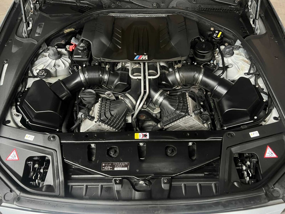 BMW M5 4.0 V8 F10 553pk 2012