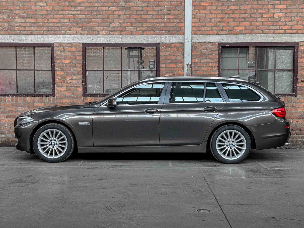 BMW 528i Touring Executive 245PS 2012 F11 5er (Original-NL), 08-XGB-5
