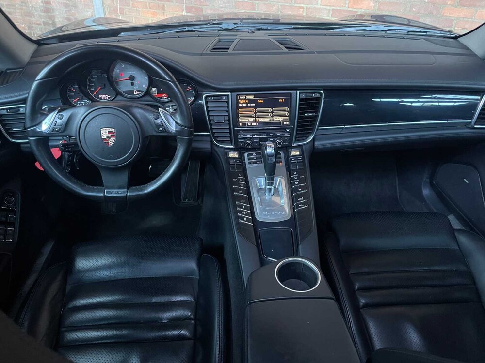 Porsche Panamera S Hybrid 3.0 360pk 2012 (Origineel-NL), 02-TFX-2