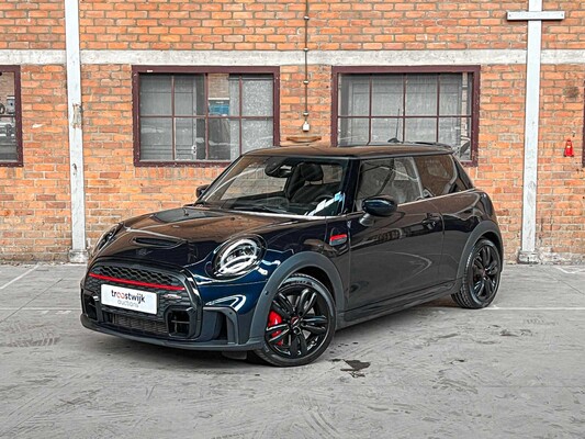 Mini John Cooper Works 2.0 231PS 2022