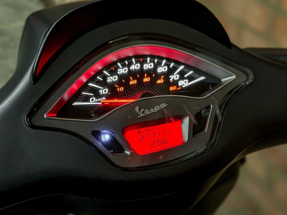 Vespa Sprint 4T 2014, F-643-VX Snorscooter Scooter