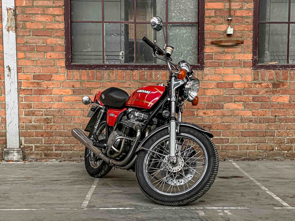 Kawasaki Z650 L3e 652cc 1977, XZ-48-71