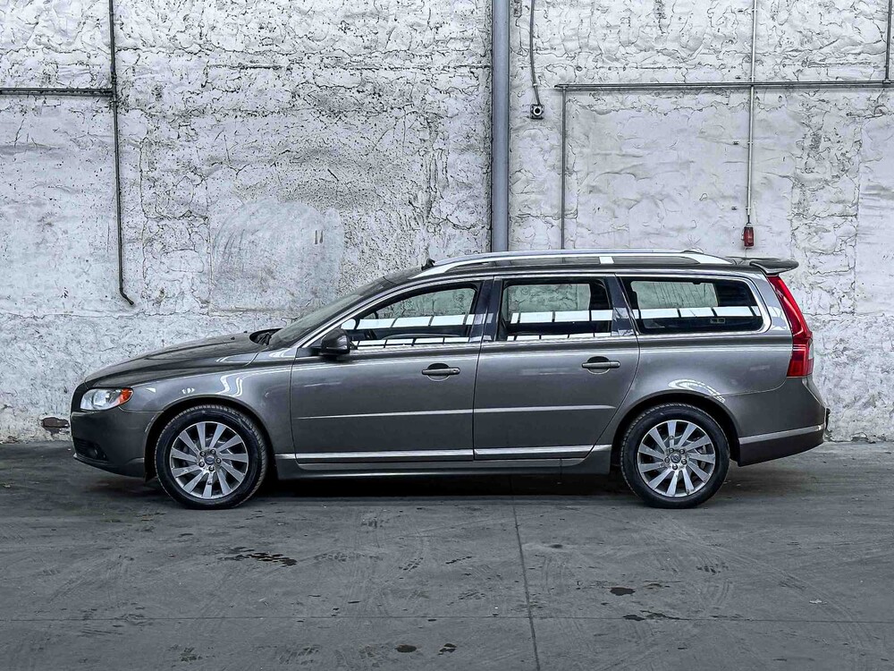 Volvo V70 1.6 T4 Lim. Ausgabe 179hp 2012, (Original-NL), 23-TSZ-4