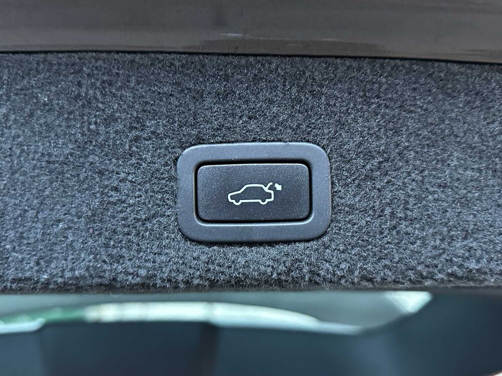 Volvo V70 1.6 T4 Lim. Ausgabe 179hp 2012, (Original-NL), 23-TSZ-4