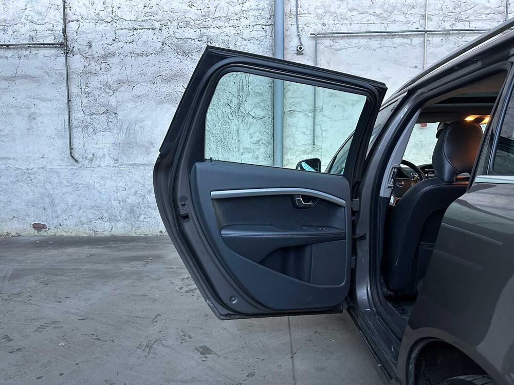 Volvo V70 1.6 T4 Lim. Ausgabe 179hp 2012, (Original-NL), 23-TSZ-4