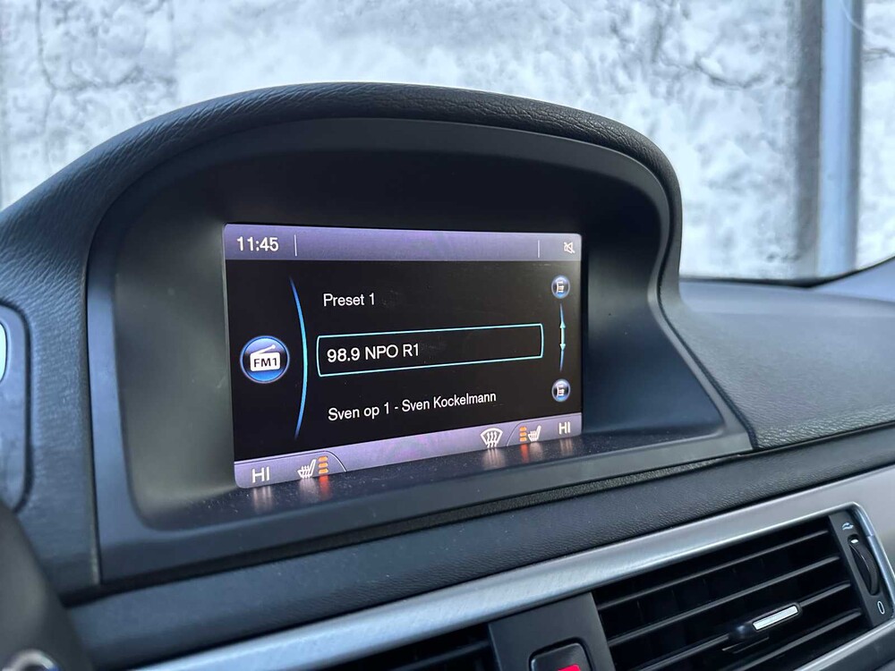 Volvo V70 1.6 T4 Lim. Ausgabe 179hp 2012, (Original-NL), 23-TSZ-4