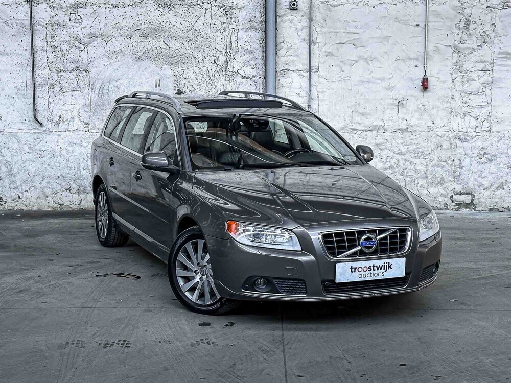 Volvo V70 1.6 T4 Lim. Ausgabe 179hp 2012, (Original-NL), 23-TSZ-4