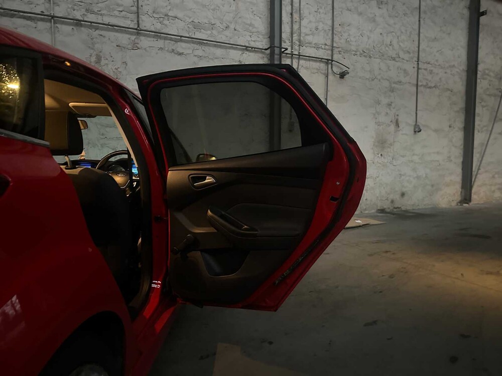 Ford Focus 1.0 EcoB. Titanium 125pk 2012, T-897-PH