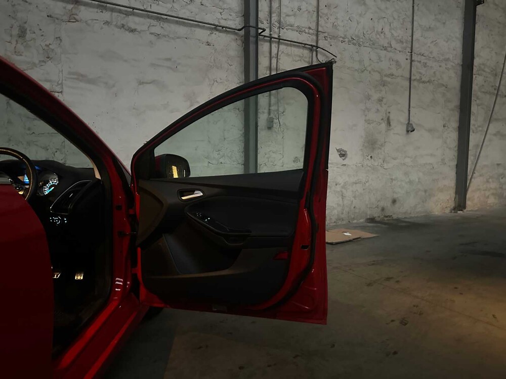 Ford Focus 1.0 EcoB. Titanium 125pk 2012, T-897-PH