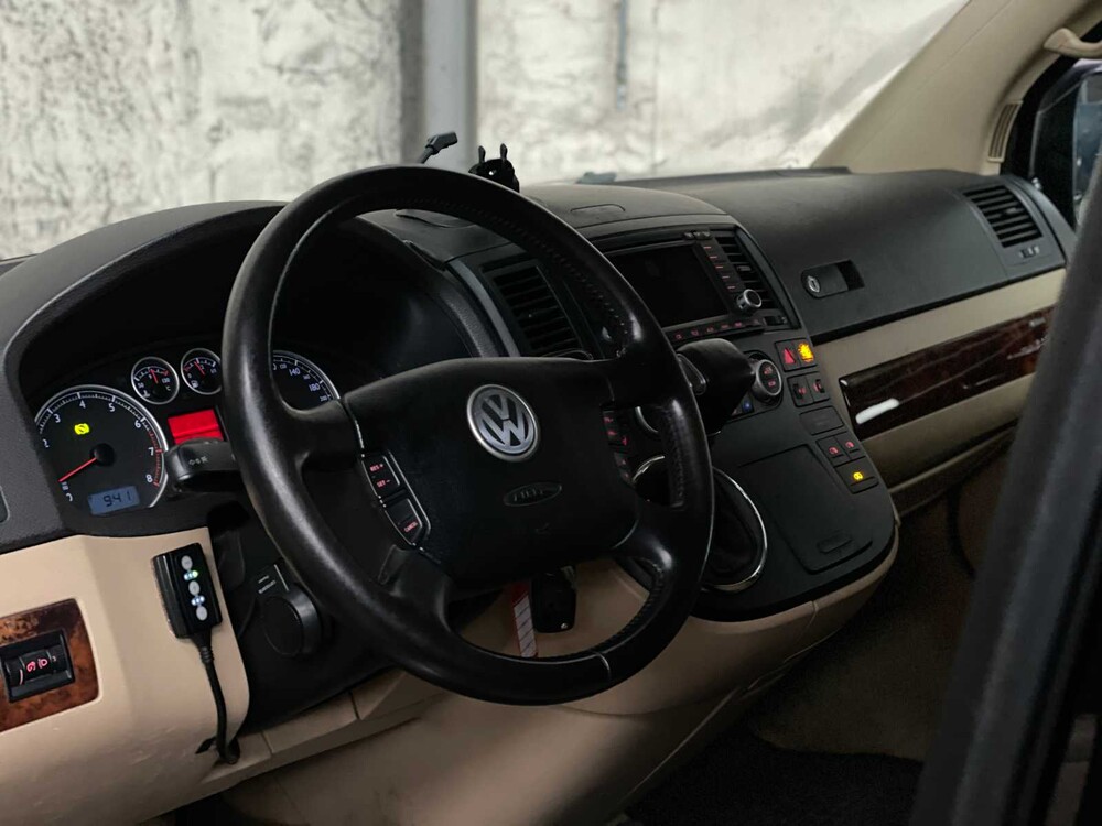 Volkswagen Multivan 3.2 V6 235PS (Transporter T5) 2005 Youngtimer