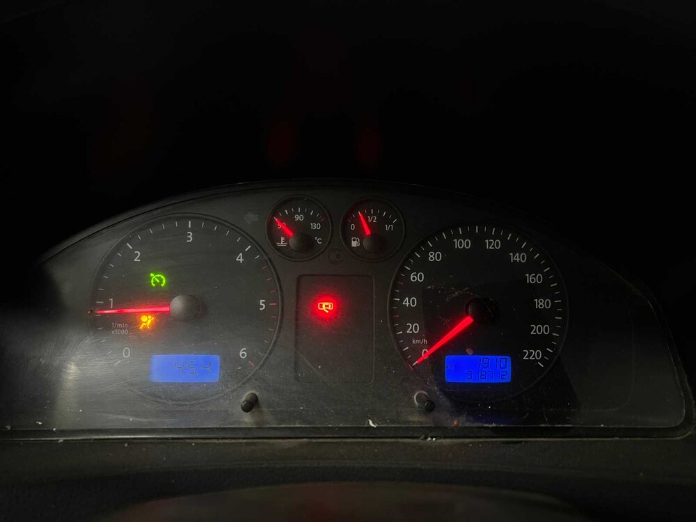 Volkswagen Transporter 1.9 TDI 300 T800Base 86PS 2004 (Original-NL), 14-BL-FG