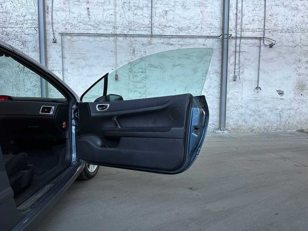 Peugeot 307 CC 1.6-16V 109PS 2004 (Original-NL), 37-NT-DH