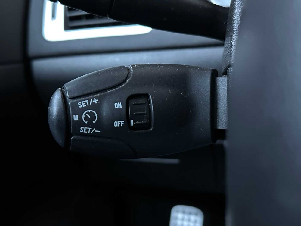 Peugeot 307 CC 1.6-16V 109PS 2004 (Original-NL), 37-NT-DH