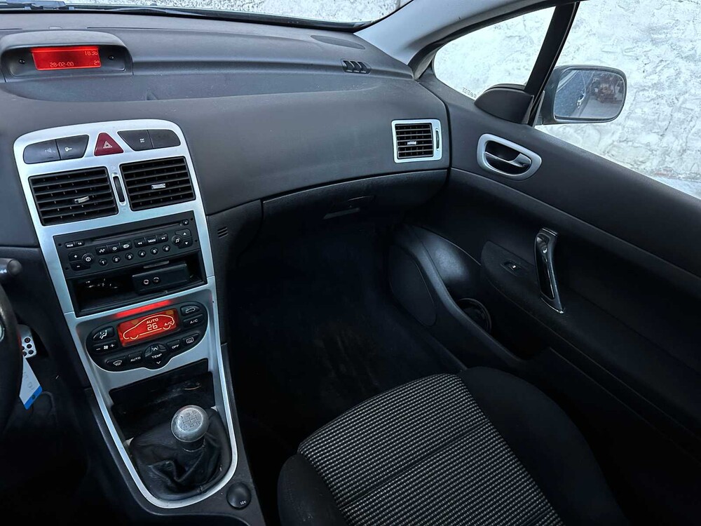 Peugeot 307 CC 1.6-16V 109PS 2004 (Original-NL), 37-NT-DH