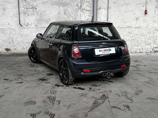 Mini Cooper S 1.6 174hp 2007, J-860-GJ