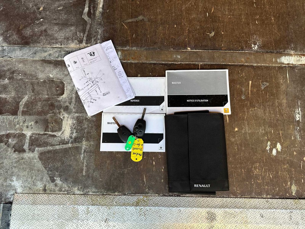 Renault Master T35 2.3 dCi L4H2 EL 136hp 2015, V-601-LZ