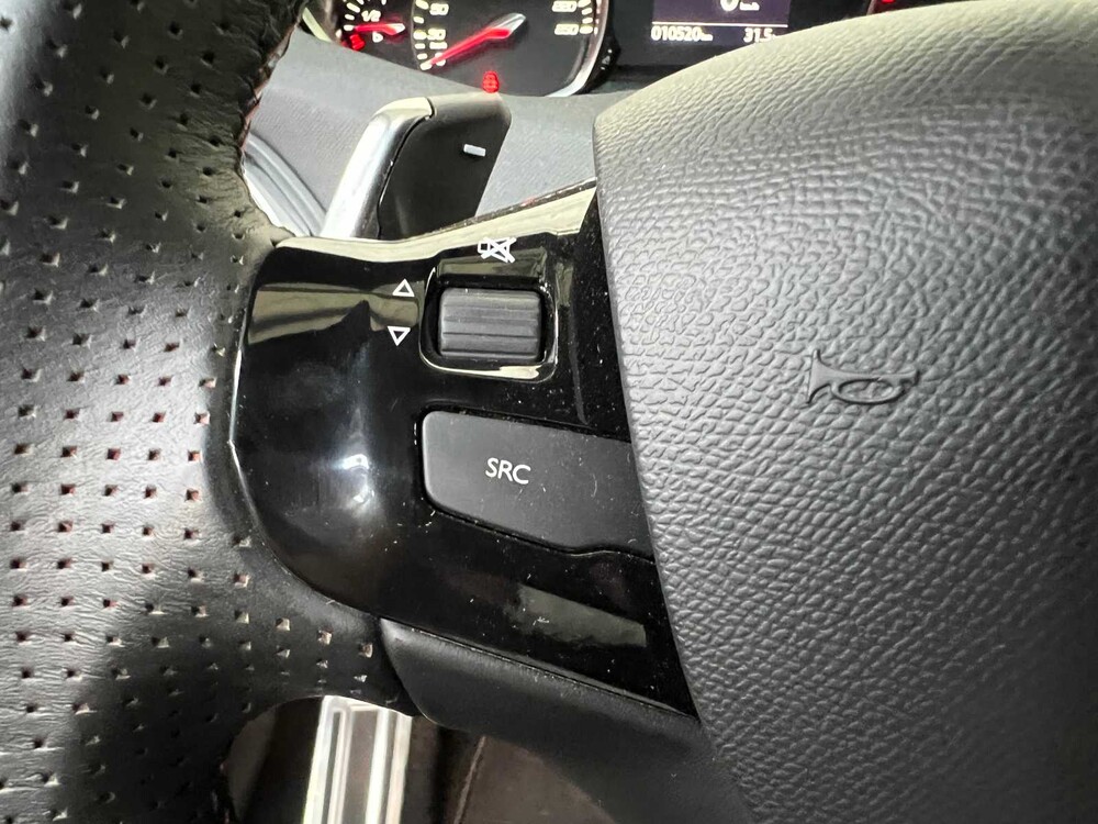 Peugeot 308 1.2 PureTech GT-Line 131pk 2020, S-561-HX