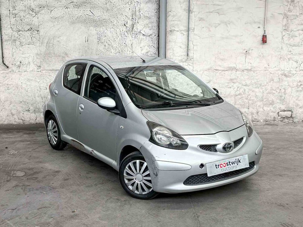 Toyota Aygo 1.0-12V 68PS 2006, TP-556-P