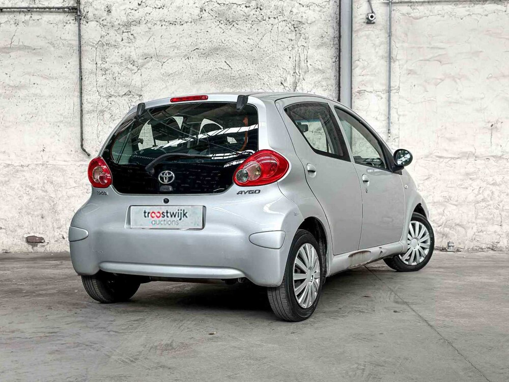 Toyota Aygo 1.0-12V 68PS 2006, TP-556-P
