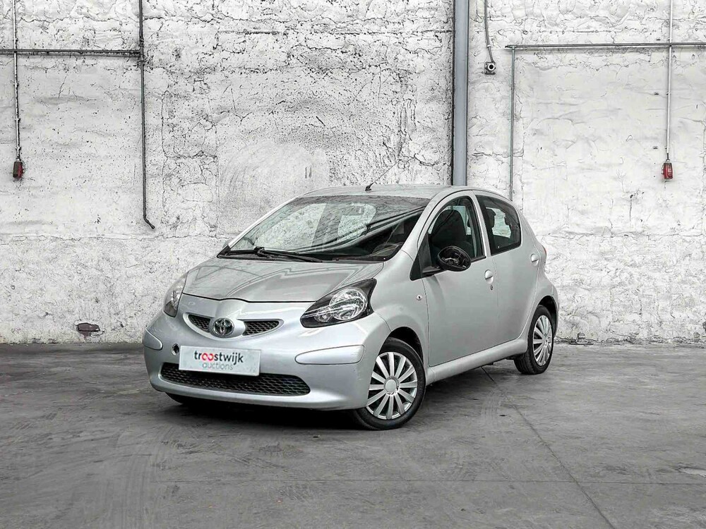 Toyota Aygo 1.0-12V 68PS 2006, TP-556-P