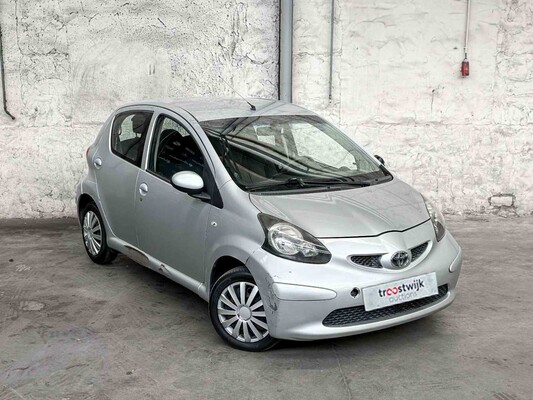 Toyota Aygo 1.0-12V 68hp 2006, TP-556-P