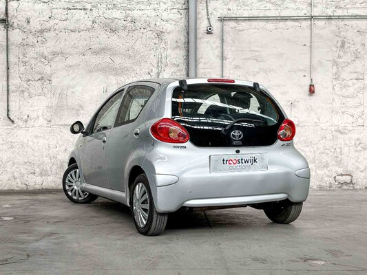 Toyota Aygo 1.0-12V 68hp 2006, TP-556-P