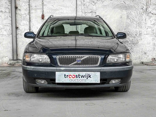 Volvo V70 2.4 T Comfort Line 200hp 2000 -Orig. NL-, 49-FT-FT