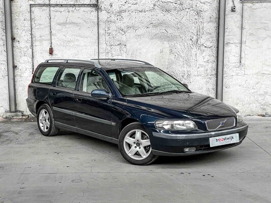 Volvo V70 2.4 T Comfort Line 200hp 2000 -Orig. NL-, 49-FT-FT