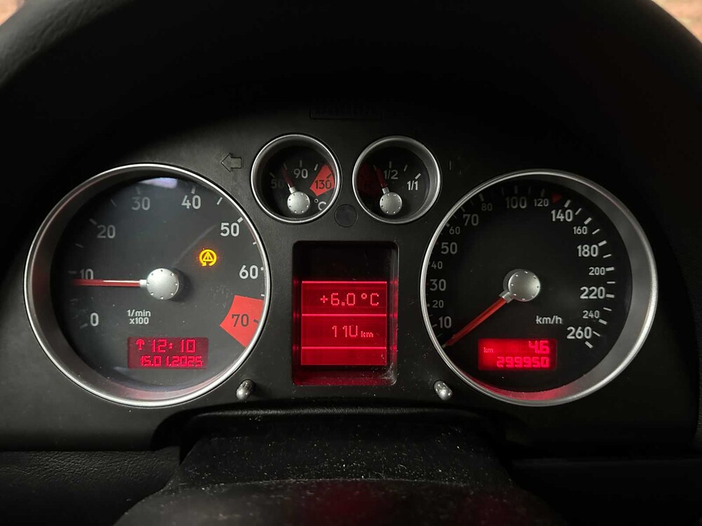 Audi TT 1.8 5V Turbo quattro 224PS 2000 (Original-NL), 82-GF-SP