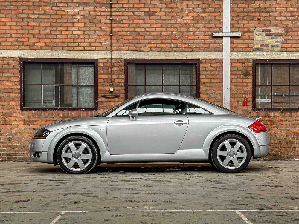 Audi TT 1.8 5V Turbo quattro 224PS 2000 (Original-NL), 82-GF-SP