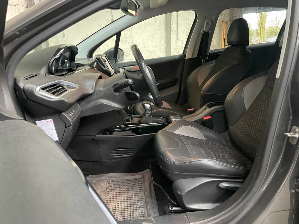 Peugeot 2008 1.2 PureTech GT-line 110pk 2017