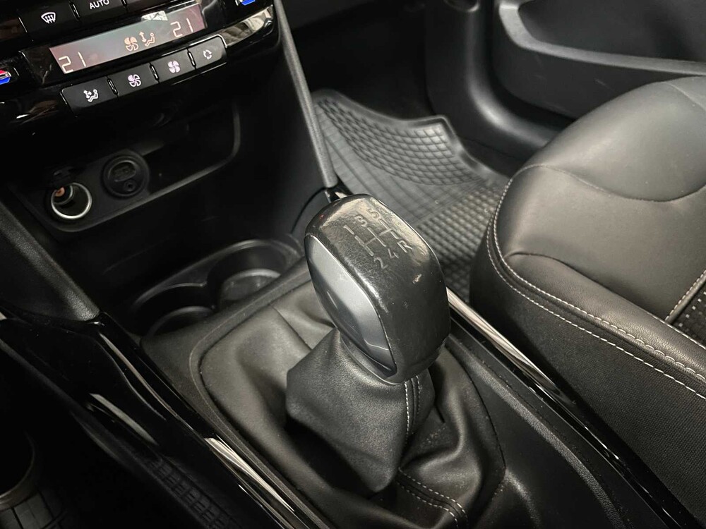 Peugeot 2008 1.2 PureTech GT-line 110pk 2017