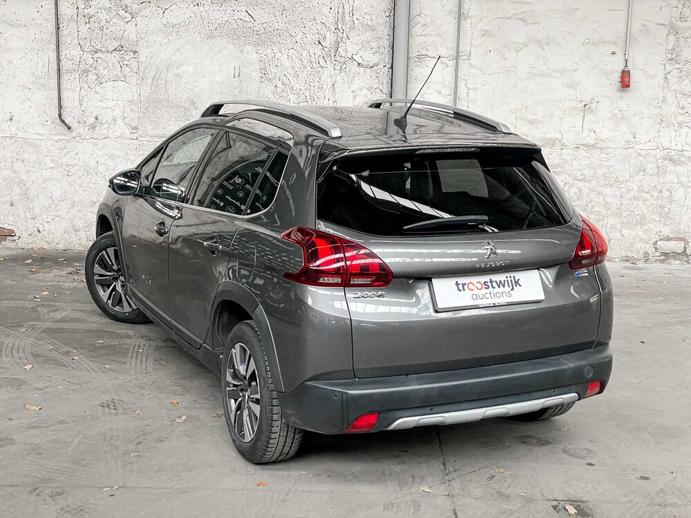 Peugeot 2008 1.2 PureTech GT-line 110pk 2017