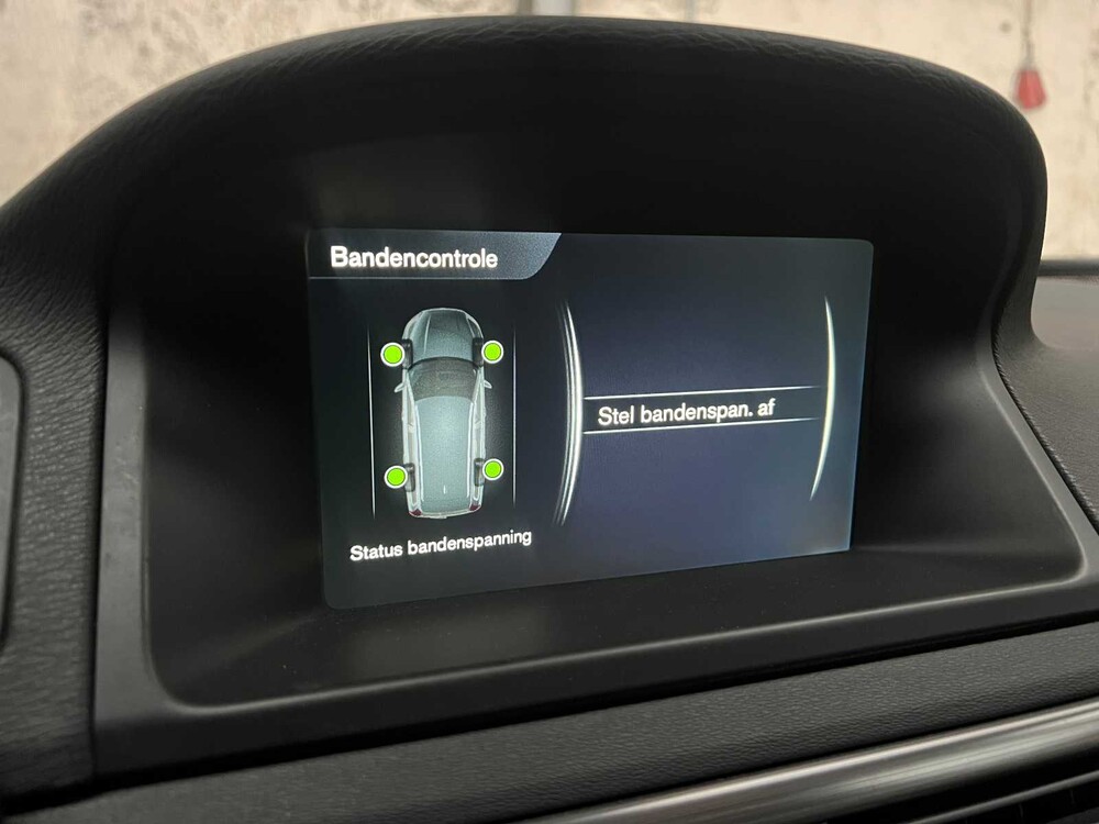 Volvo V70 2.0 D4 Nordic+ 181pk 2015 (Origineel-NL), 6-ZTF-35