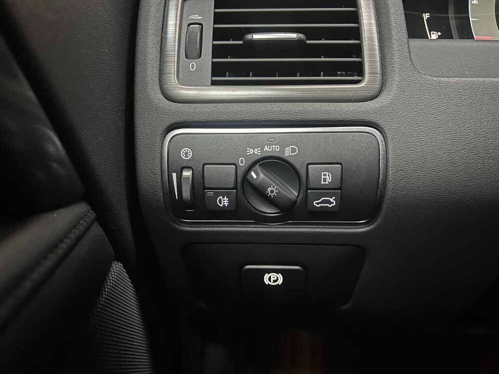 Volvo V70 2.0 D4 Nordic+ 181pk 2015 (Origineel-NL), 6-ZTF-35