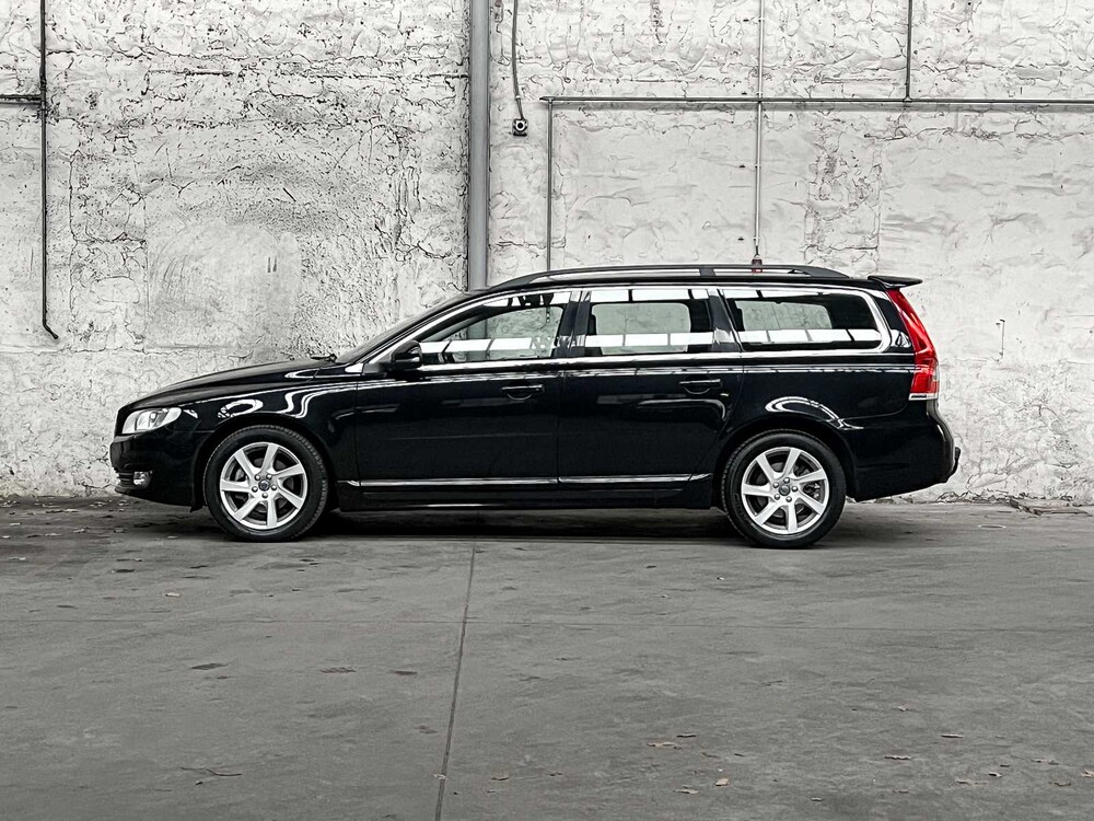 Volvo V70 2.0 D4 Nordic+ 181pk 2015 (Origineel-NL), 6-ZTF-35