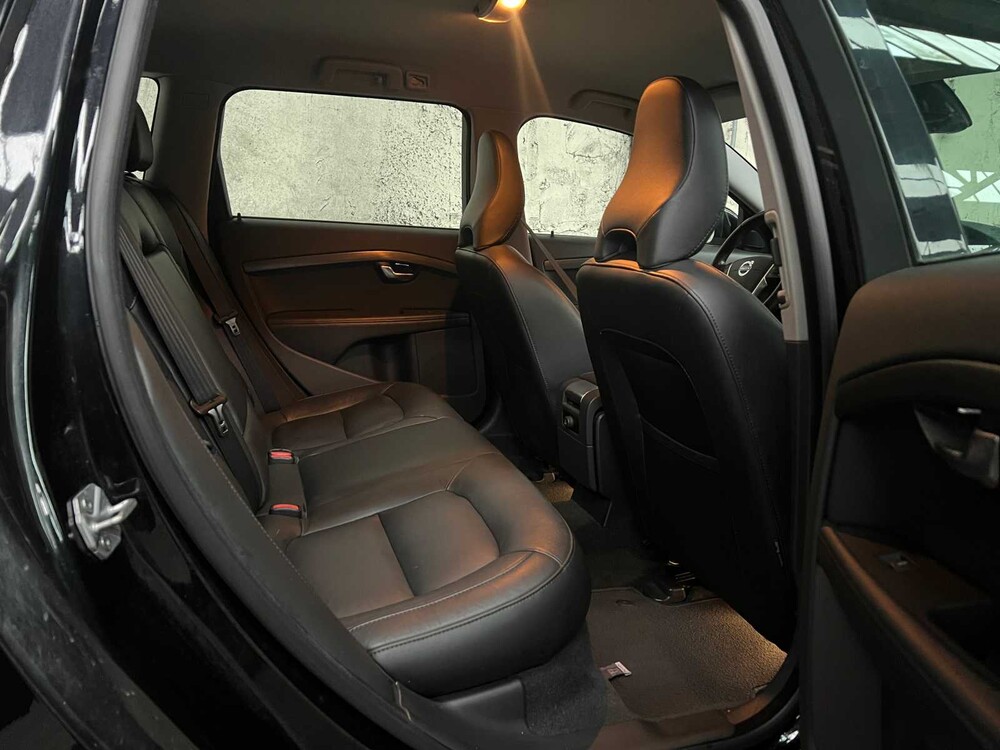 Volvo V70 2.0 D4 Nordic+ 181pk 2015 (Origineel-NL), 6-ZTF-35