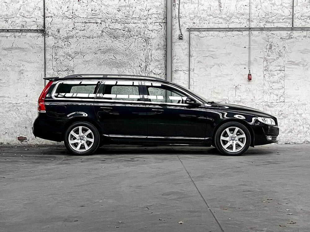 Volvo V70 2.0 D4 Nordic+ 181pk 2015 (Origineel-NL), 6-ZTF-35