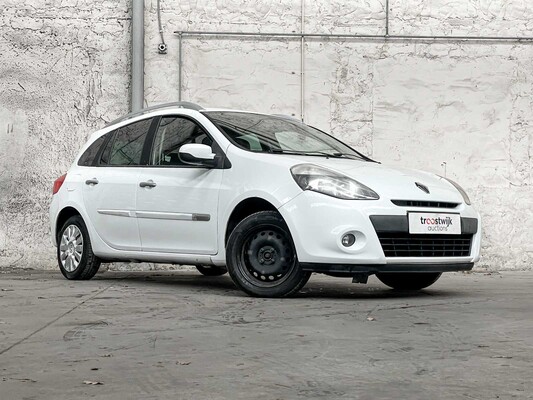 Renault Clio Estate 1.2-16V Authentique 75hp 2011 (Original-NL), 06-RFL-1