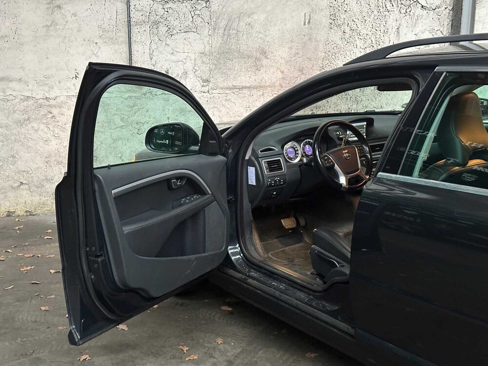 Volvo V70 1.6 T4 Lim. Auflage 179PS 2012 (Original-NL), 75-TSP-5