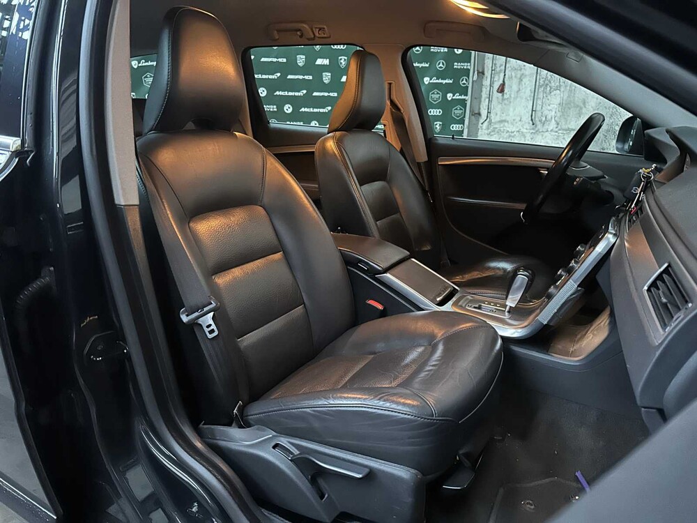 Volvo V70 1.6 T4 Lim. Auflage 179PS 2012 (Original-NL), 75-TSP-5