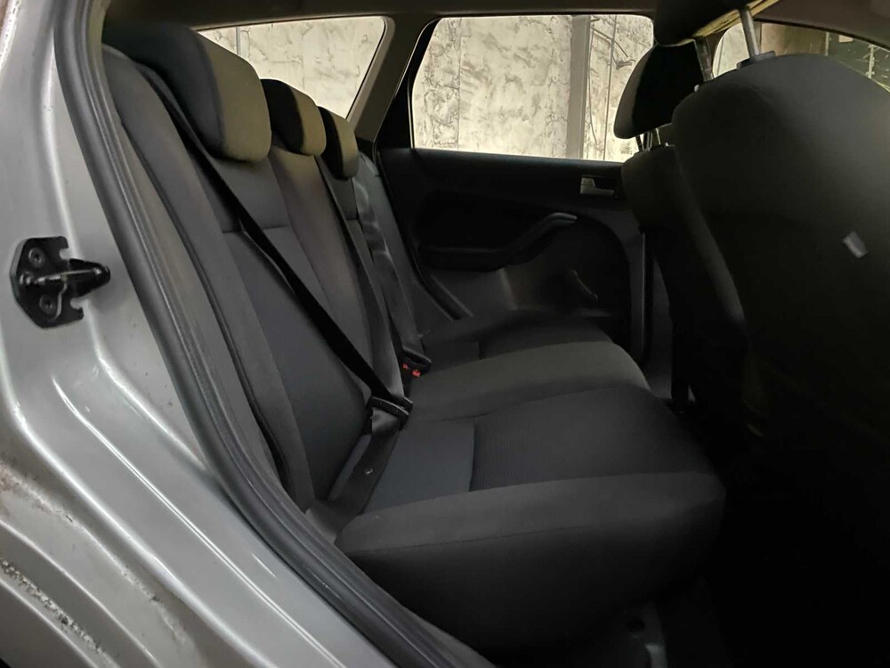 Ford Focus Kombi 1.8-16V Amb. FlexiF. 125PS 2008 (Original-NL), 95-ZG-VN