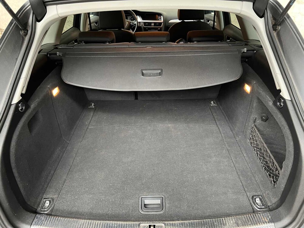 Audi A4 Avant 1.8 TFSI Business Edition 170PS 2014 -Baujahr NL-, 1-SZS-51